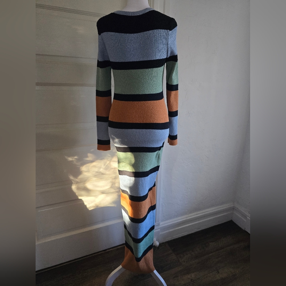 Women's Striped Long Sleeve Maxi Dress - Picture 3 of 5